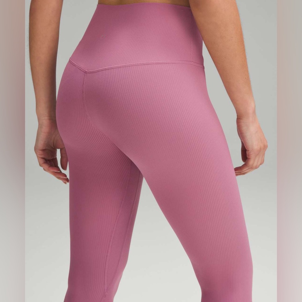 lululemon align ribbed HR pant 25" VLVD in size 2 NWT